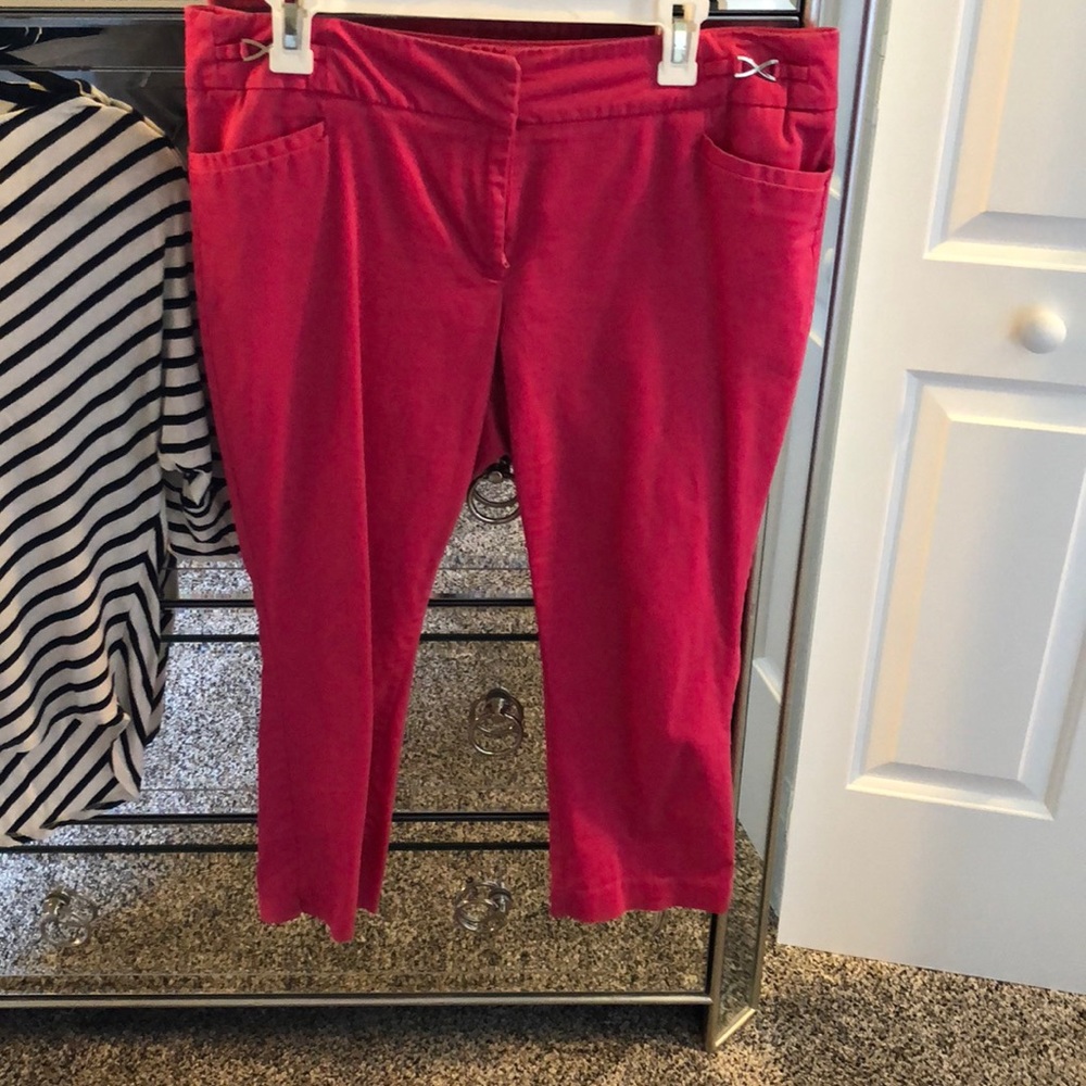 Capri pants